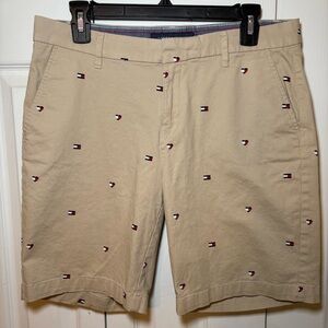 Tommy Hilfiger Shorts Womens 10 Chino All Over Print Logo‎ Hearts Preppy Bermuda